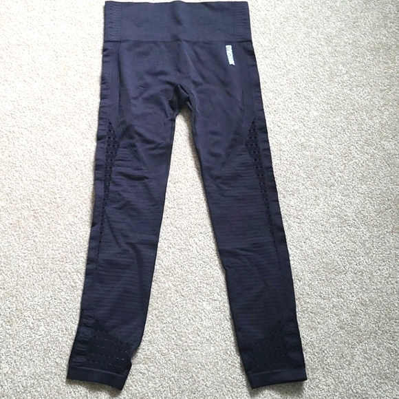 Gymshark pants! Size medium. Black. Brand new! - Picture 3 of 4
